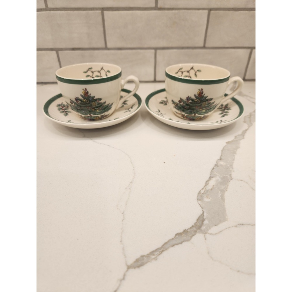 Vintage Spode England Christmas Tree Tea Cup and Saucer Set Lot Of 2 Santa Claus